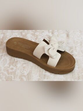Top Moda Comfort Ivory Bow Knot Sandal
